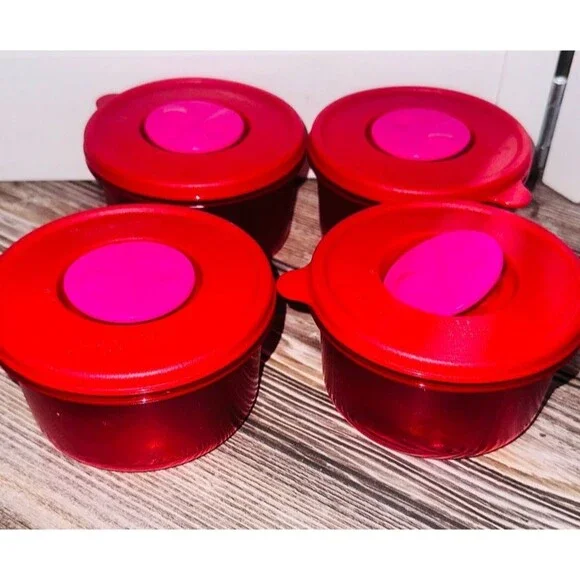 Tupperware | Kitchen | 4 Tupperware Rock N Serve 5 Cup Red Microwave ...